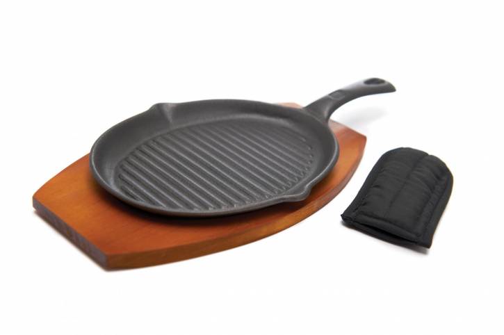 Broil King 69470 Cast Iron Fajita Set