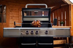 Grillfürst Universal Drehspieß / Rotisserie Set aus Edelstahl mit Motor für über 30 versch. Grillgeräte - Hover